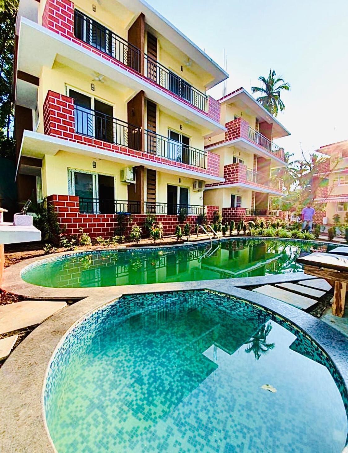 Sea Breeze 1 Bhk Apartment A12 Calangute,North Goa Nagoa Exterior photo